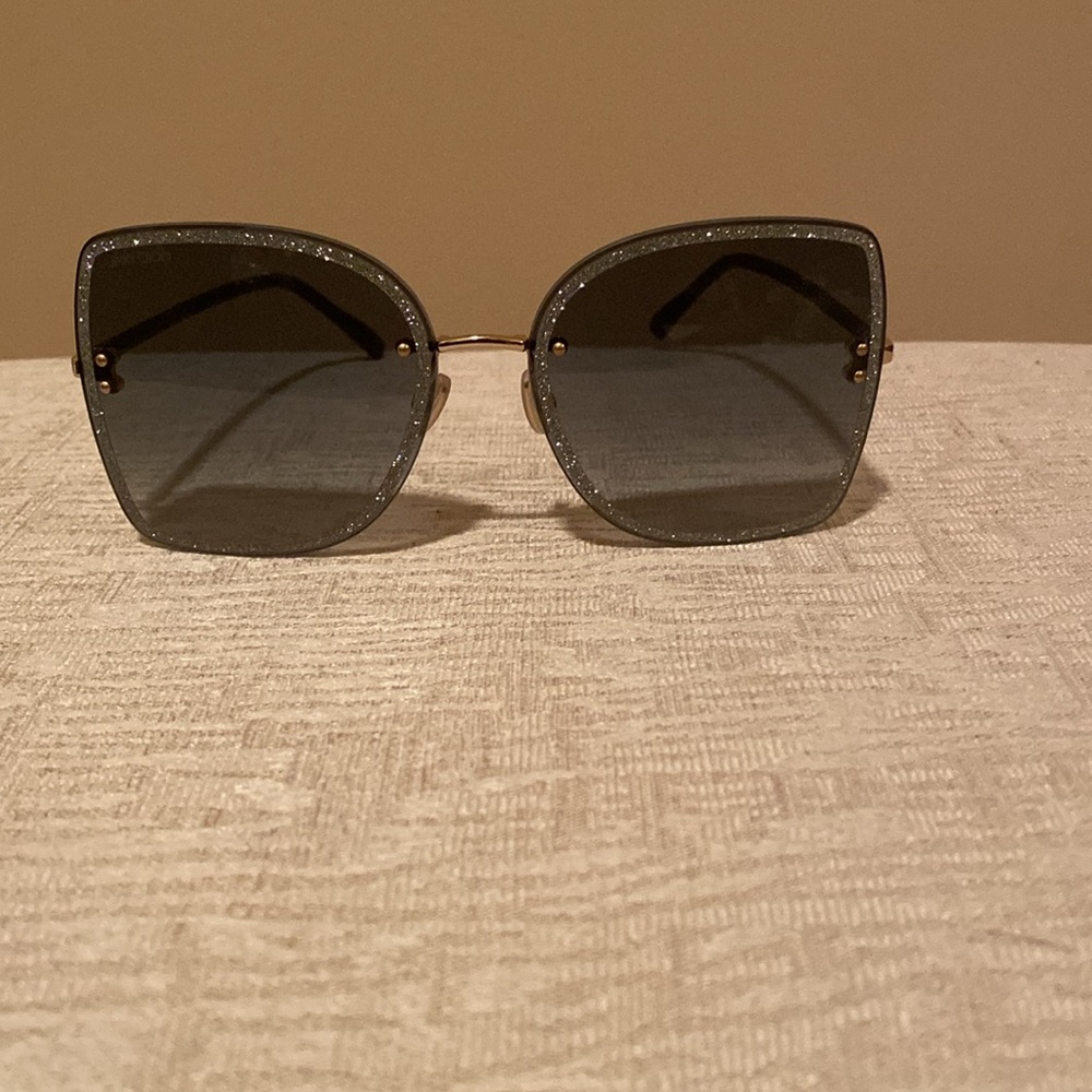 Sunglasses - Picture 4 of 6